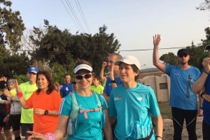 לפני המרוץ - עם סוניה מנדוביץ. צלמת: דליה מיכאלי